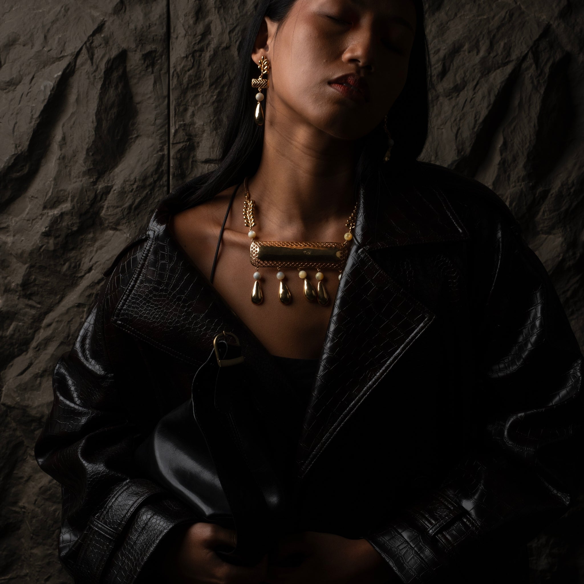 Mira | Pearl Drop Necklace