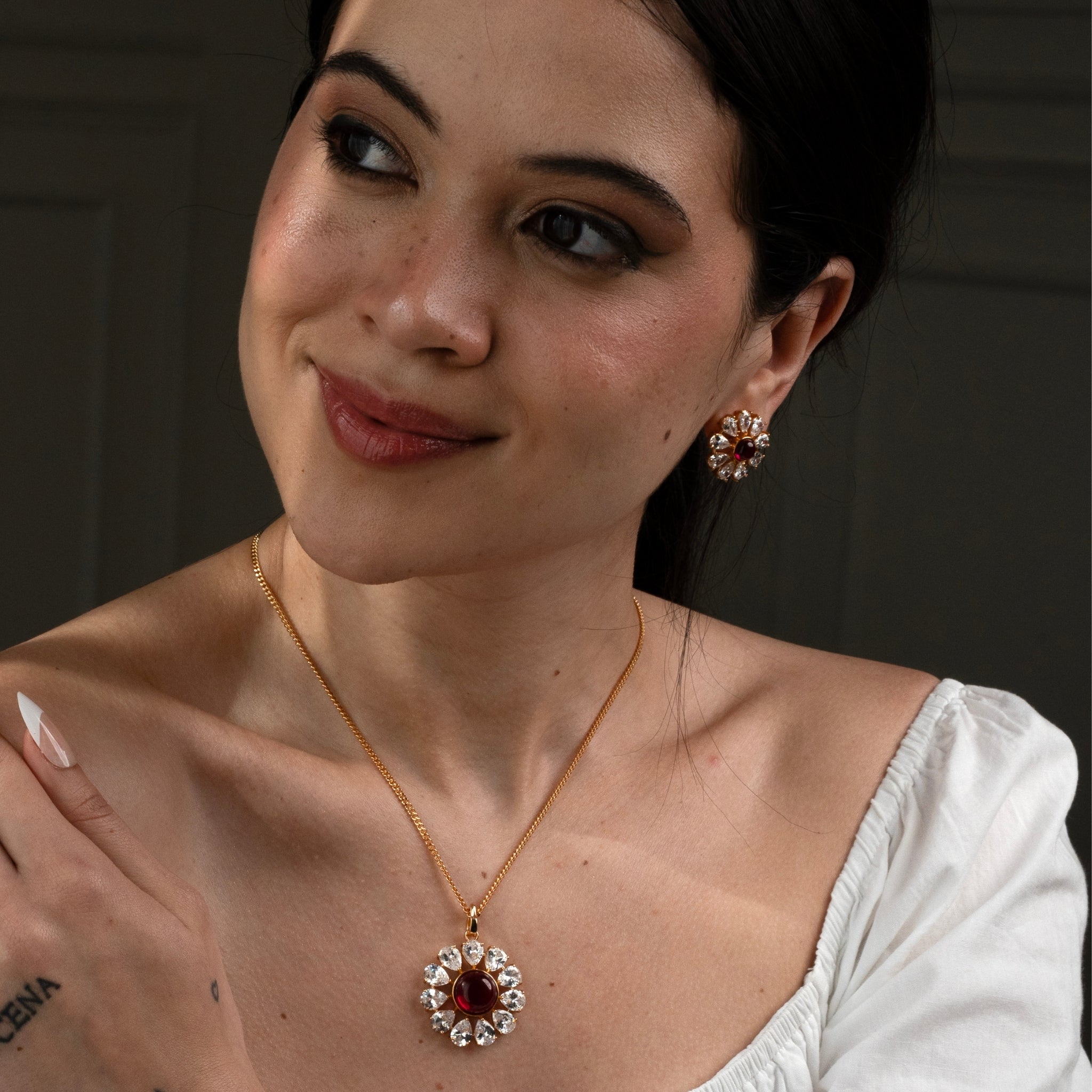 Amara | Sunburst Pendant and Earrings Set