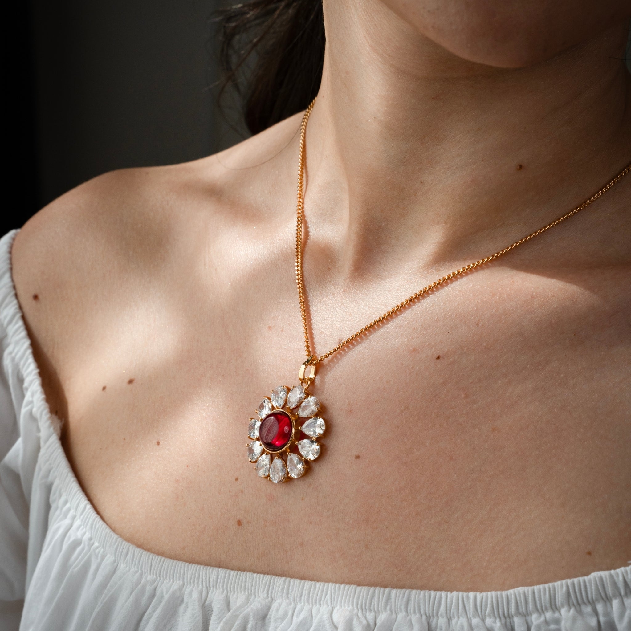 Amara | Sunburst Necklace