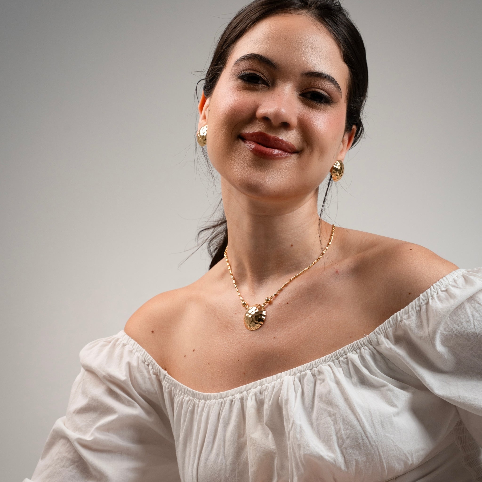 Brynn | Hammered Pendant and Earrings Set